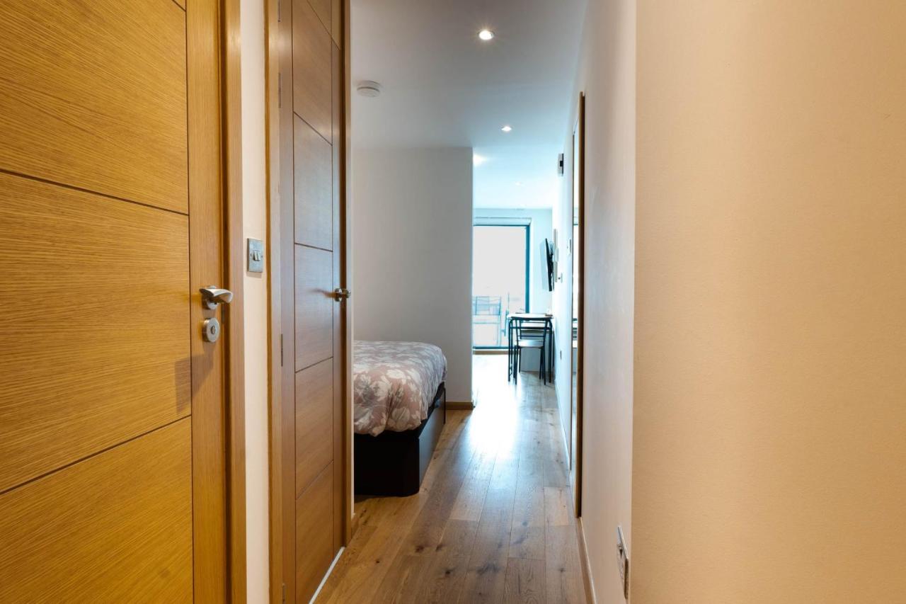Ocean Spa Suite 11-Hosted By Sweetstay Gibraltar Extérieur photo